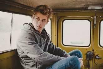 情迷但丁湾在线观看,探寻神秘海域的浪漫传奇  第3张 情迷但丁湾在线观看,探寻神秘海域的浪漫传奇  第3张