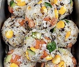 爆料饭团做法大全窍门视频,跟着视频学做完美饭团  第3张 爆料饭团做法大全窍门视频,跟着视频学做完美饭团  第3张